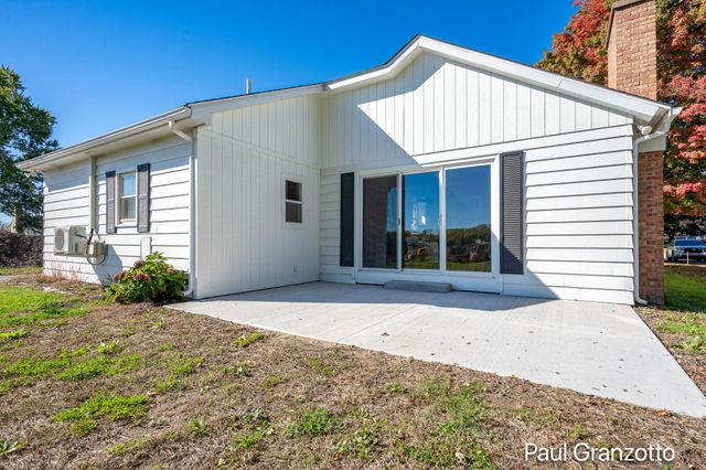 5600 Wing Avenue SE, Grand Rapids, MI 49512