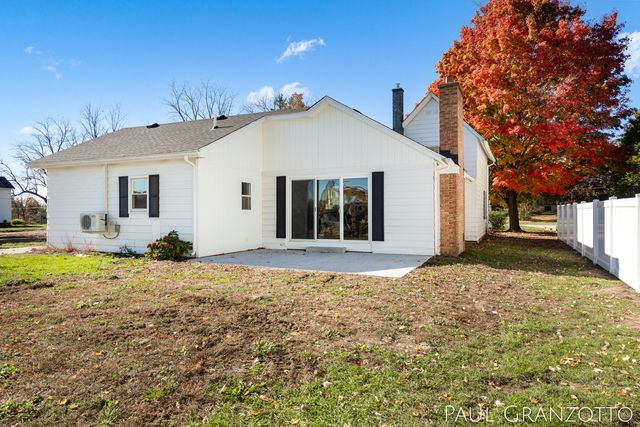 5600 Wing Avenue SE, Grand Rapids, MI 49512