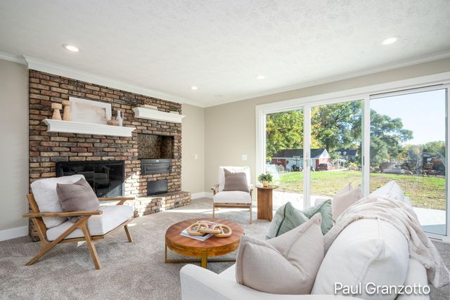 5600 Wing Avenue SE, Grand Rapids, MI 49512