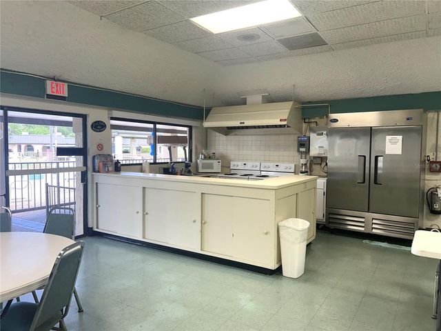 4211 STRATFORD DRIVE 4211, New Port Richey, FL 34652