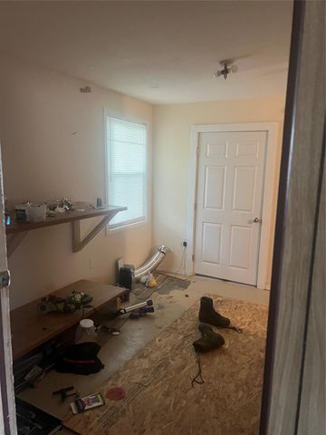 9021 Lomax Street, Houston, TX 77093