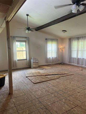 9021 Lomax Street, Houston, TX 77093