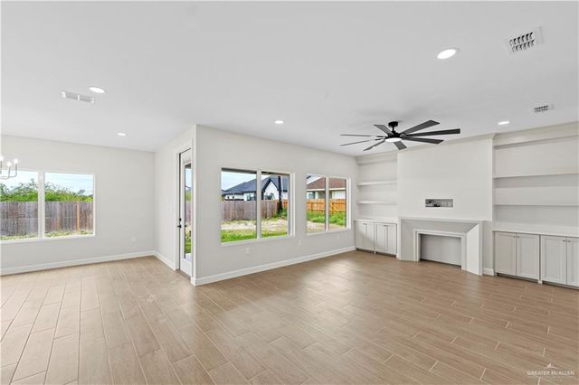 1015 Azalea Street, Mission, TX 78573