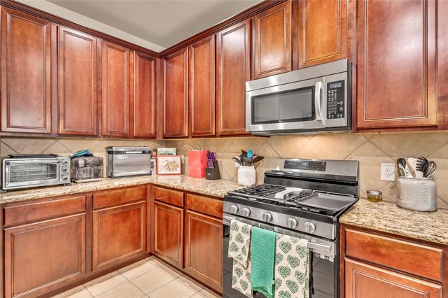11001 Cap Stone DR, Austin, TX 78739