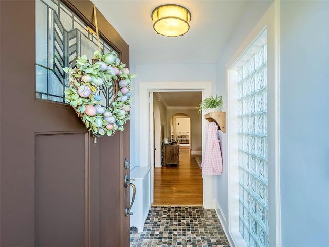 100 Highland Avenue, Port Washington, NY 11050