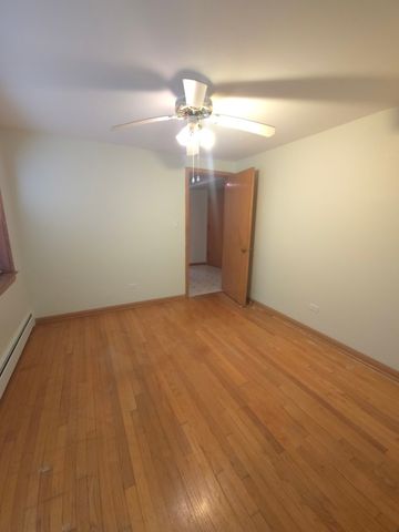 3707 Clarence Avenue Garden, Berwyn, IL 60402