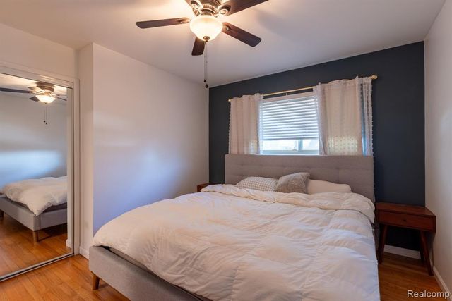 2857 Sherbourne Drive, Troy, MI 48083
