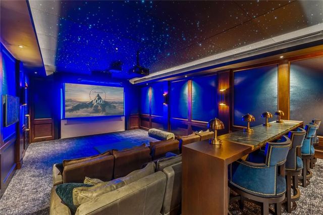 186 North ST, Naples, FL 34108