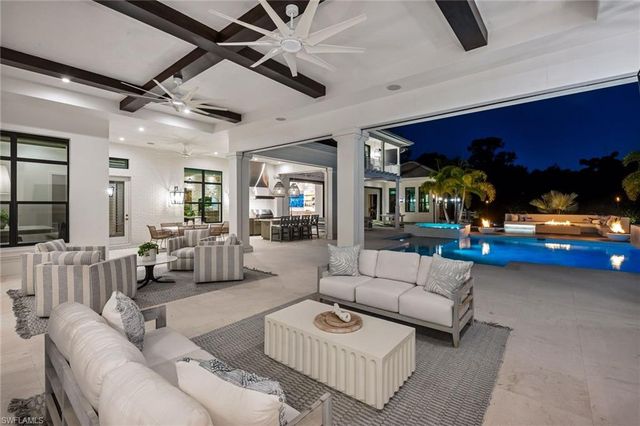 186 North ST, Naples, FL 34108