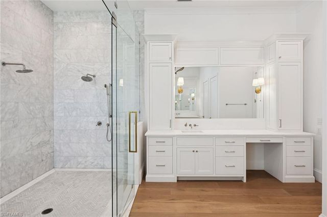 186 North ST, Naples, FL 34108