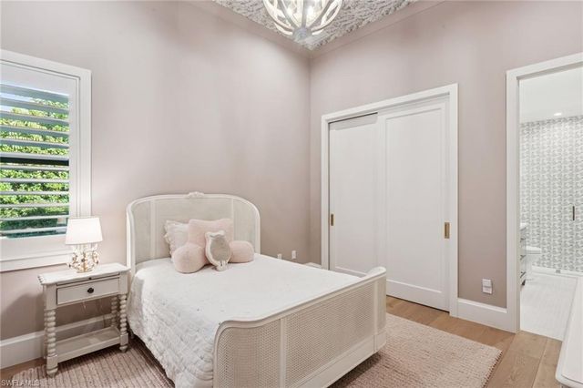 186 North ST, Naples, FL 34108