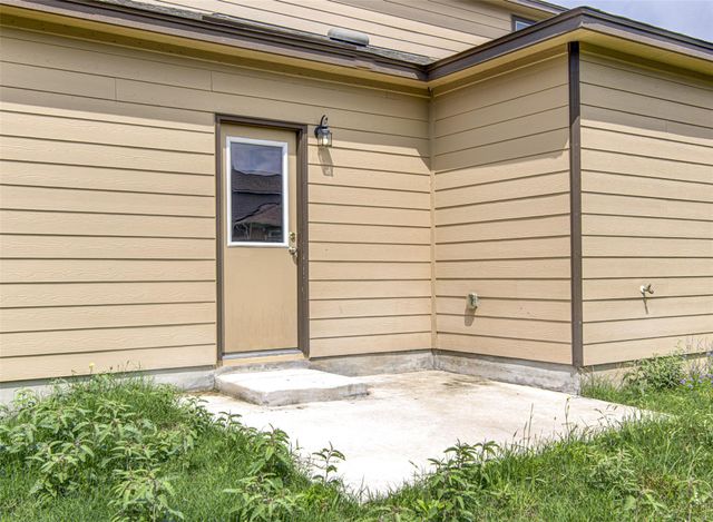 1916 Dragonfly LOOP, Bastrop, TX 78602