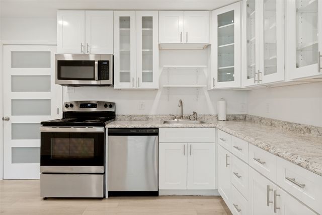 2711 San Diego Drive, Dallas, TX 75228
