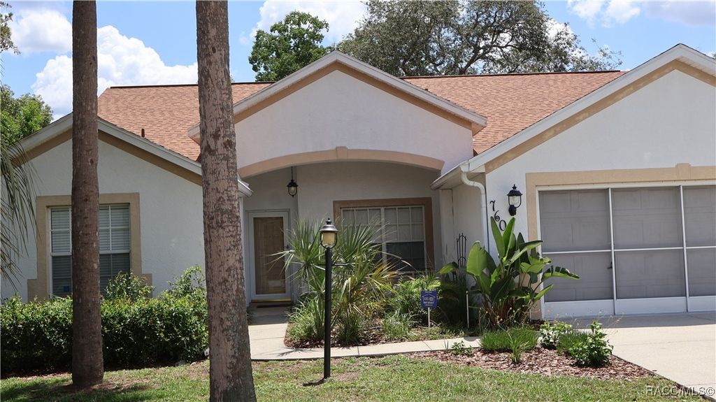 760 W Barrymore Drive, Beverly Hills, FL 34465