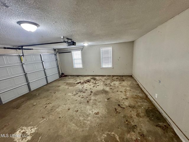 4497 E Star Landing Road, Nesbit, MS 38651