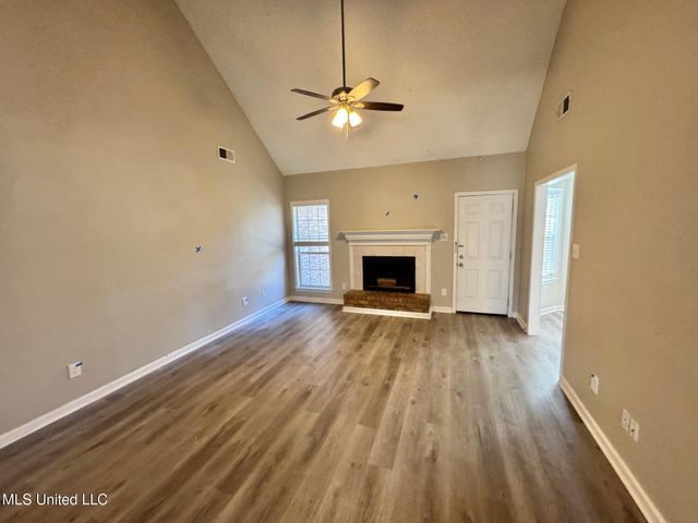 4497 E Star Landing Road, Nesbit, MS 38651