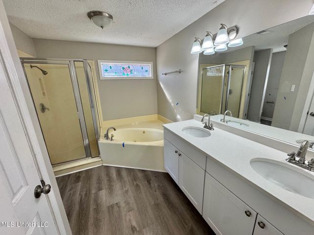 4497 E Star Landing Road, Nesbit, MS 38651