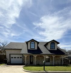306 Edna Street, Weatherford, TX 76086