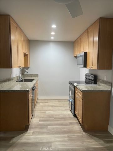 23930 Los Codona Avenue 106, Torrance, CA 90505