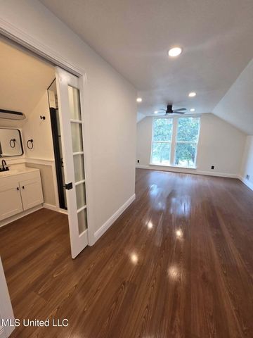 8228 Henley Road, Pass Christian, MS 39571