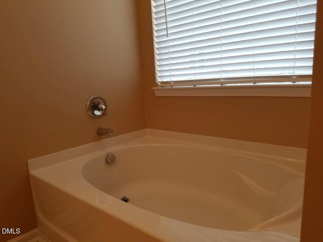 321 Old Mill Vilalge, Apex, NC 27539