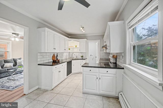 808 LOCUST ST, Lebanon, PA 17042