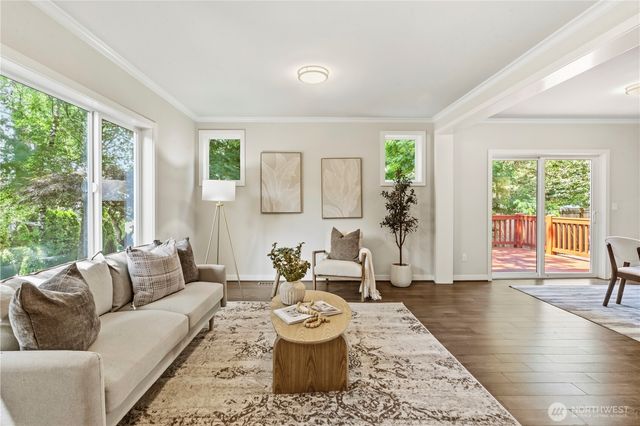12309 80th Avenue NE, Kirkland, WA 98034