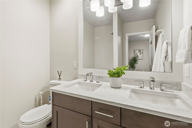 12309 80th Avenue NE, Kirkland, WA 98034