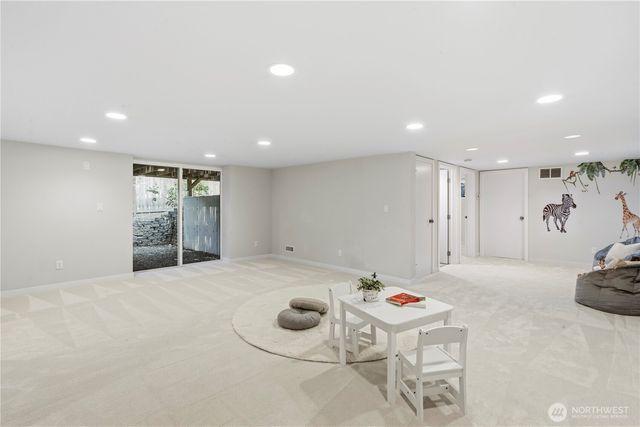 12309 80th Avenue NE, Kirkland, WA 98034