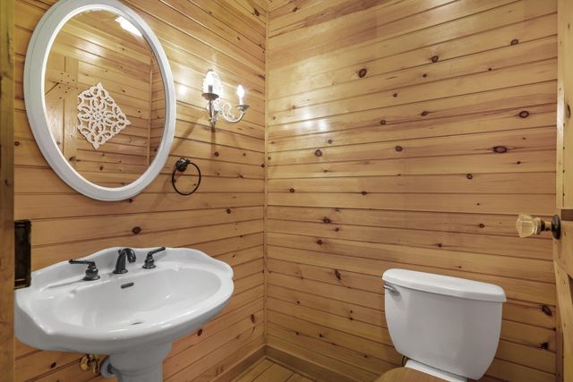 398 W Fisher Road, Summerville, SC 29483