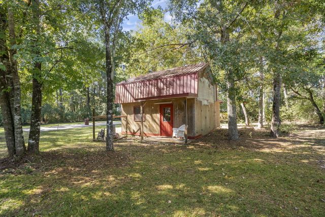 398 W Fisher Road, Summerville, SC 29483