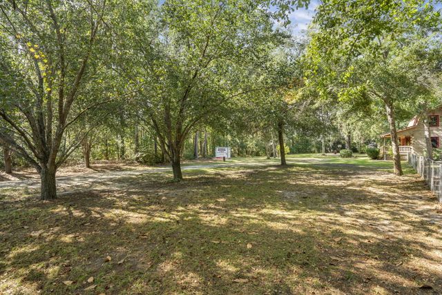 398 W Fisher Road, Summerville, SC 29483