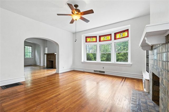 2027 William Penn Hwy, Wilkinsburg, PA 15221