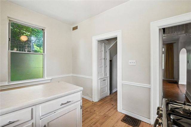 2027 William Penn Hwy, Wilkinsburg, PA 15221