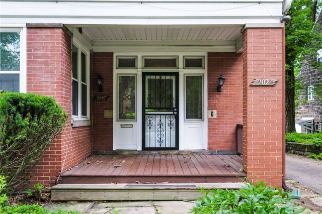 2027 William Penn Hwy, Wilkinsburg, PA 15221