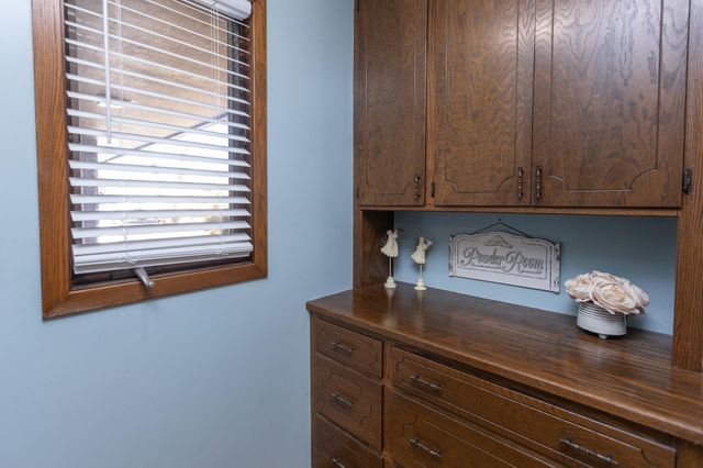 301 Nottingham Court, North Mankato, MN 56003