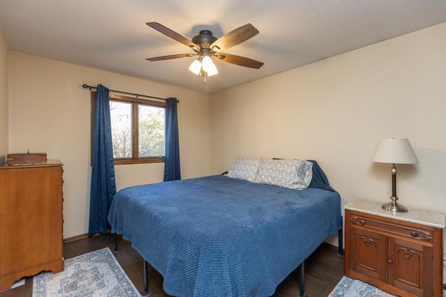 301 Nottingham Court, North Mankato, MN 56003