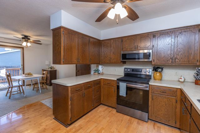 301 Nottingham Court, North Mankato, MN 56003