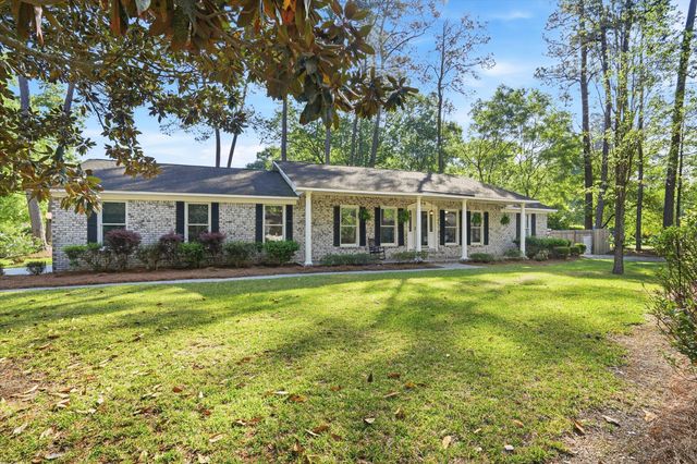 109 Beacon Hill Lane, Summerville, SC 29485