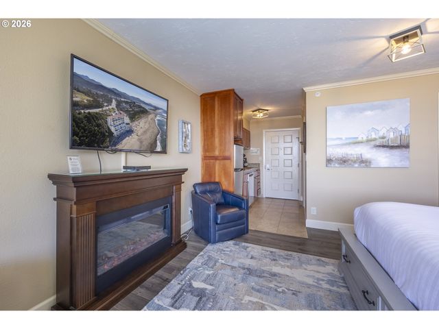 4009 Sw HIGHWAY 101 221, Lincoln City, OR 97367