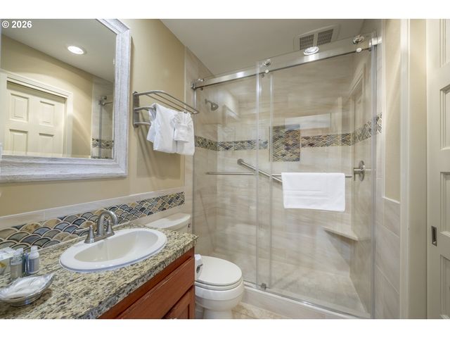 4009 Sw HIGHWAY 101 221, Lincoln City, OR 97367