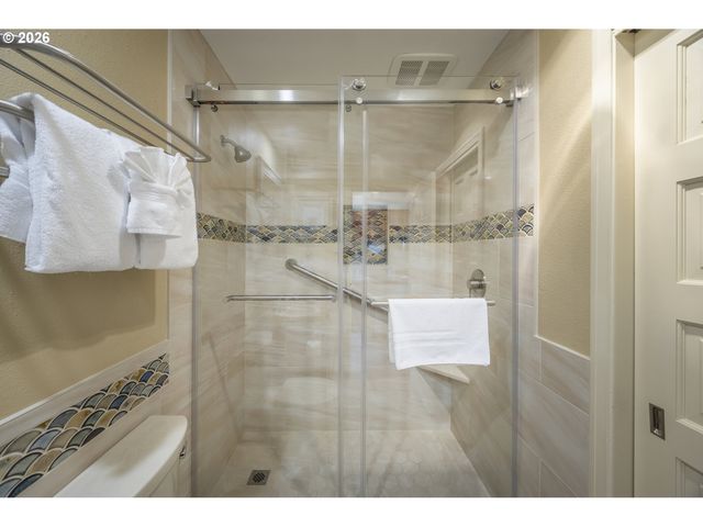 4009 Sw HIGHWAY 101 221, Lincoln City, OR 97367