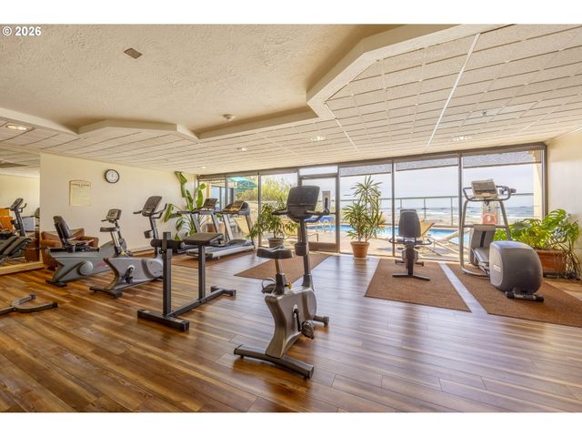 4009 Sw HIGHWAY 101 221, Lincoln City, OR 97367