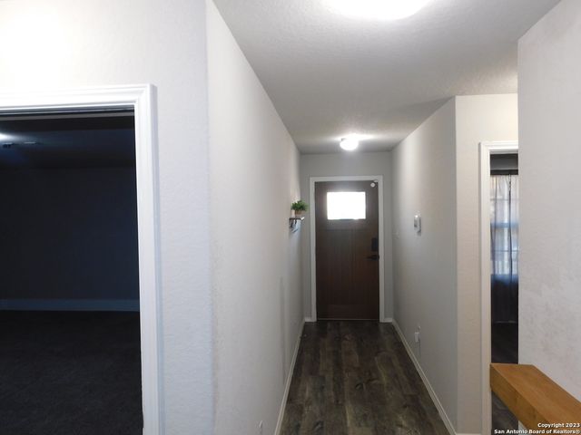 5927 Sunshine Summit, Converse, TX 78109
