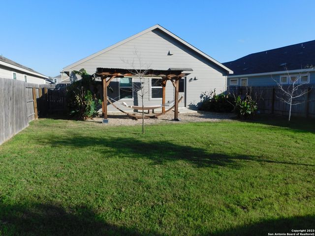5927 Sunshine Summit, Converse, TX 78109