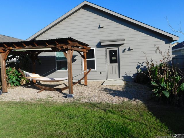 5927 Sunshine Summit, Converse, TX 78109