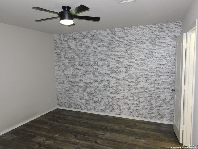 5927 Sunshine Summit, Converse, TX 78109