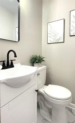 62 Hidden Valley Road, Gates, NY 14624