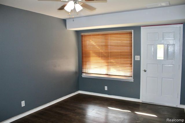 3922 Herrick Street, Flint, MI 48532