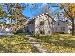 116 Columbia Avenue NE, Saint Cloud, MN 56304